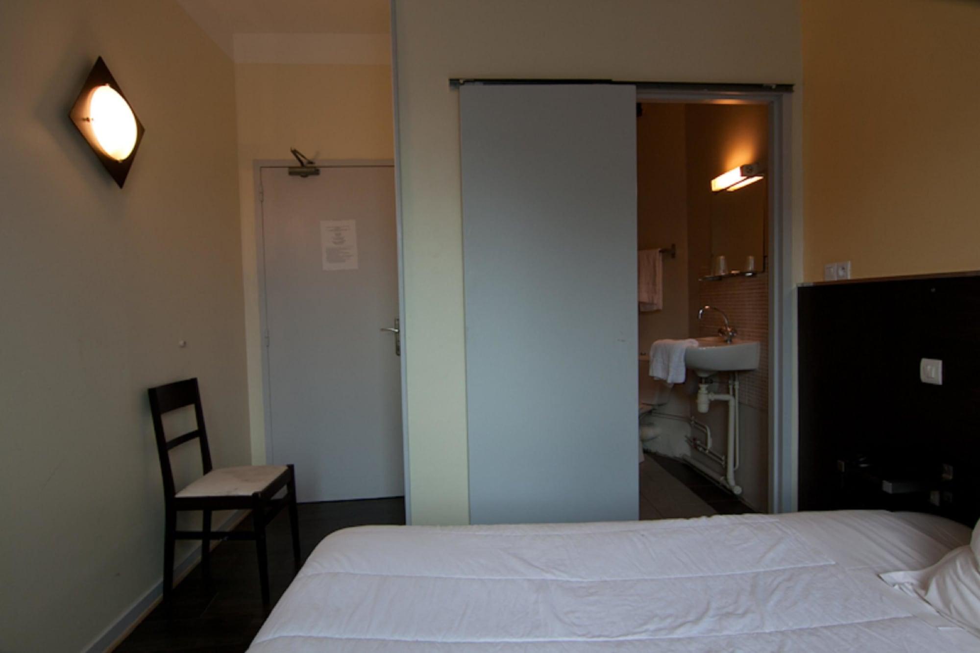 Hotel De Londres ลีลล์ ภายนอก รูปภาพ