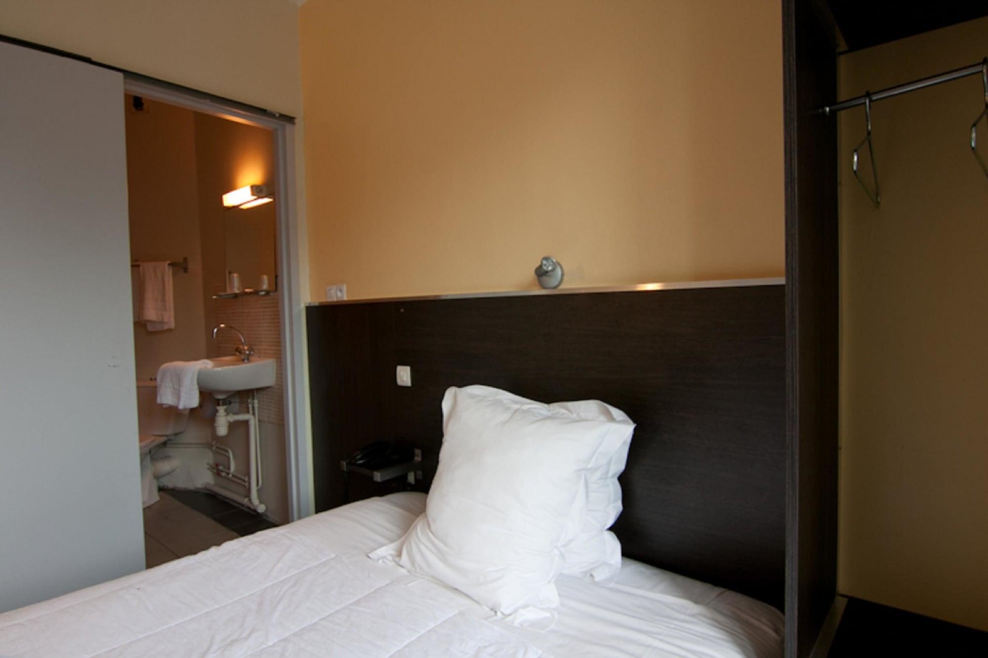 Hotel De Londres ลีลล์ ภายนอก รูปภาพ